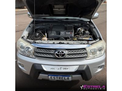 TOYOTA Hilux SW4 SRV D4-D 3.0TDi 16v 4x4 2011 - miniatura 5