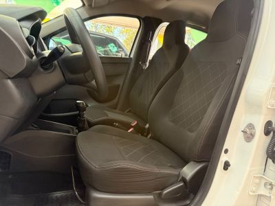 RENAULT Kwid Zen 1.0 12v 2018 - miniatura 10