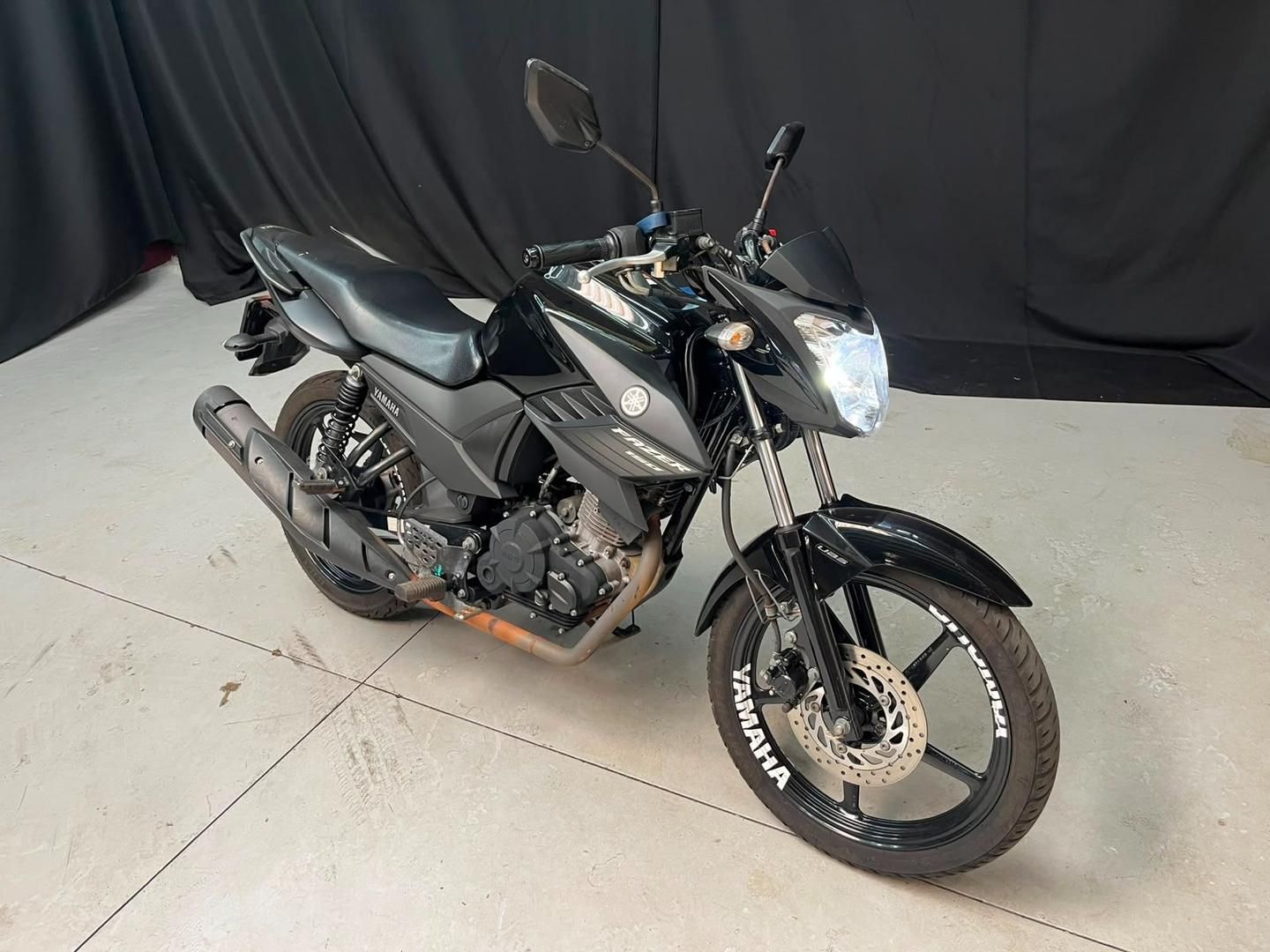 Vista principal de YAMAHA YS 150 Fazer SED 2023