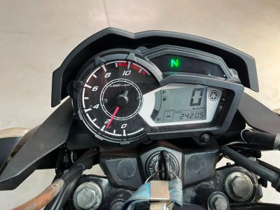 YAMAHA YS 150 Fazer SED 2023 - miniatura 10