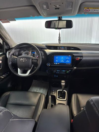 TOYOTA Hilux SRV D4-D 2.8TDi 16v 4X4 C.D. 2024 - miniatura 7