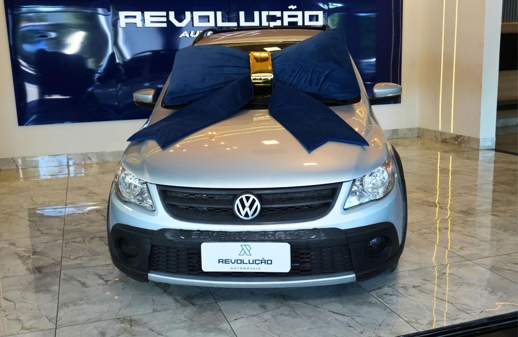 Vista principal de VOLKSWAGEN Saveiro Cross 1.6 16v C.E. 2013