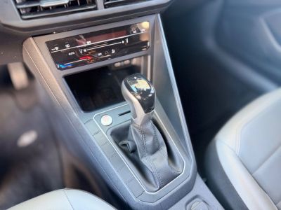 VOLKSWAGEN Nivus Highline 1.0 12v TSi 2023 - miniatura 12