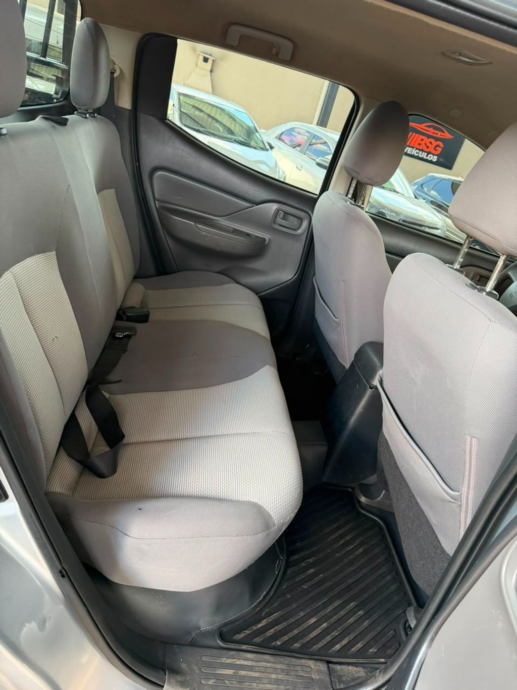 MITSUBISHI L200 Triton Sport GLX 2.4TDi 16v 4X4 C.D. 2019 - miniatura 4