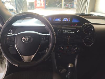 TOYOTA Etios Sedan XS 1.5 16v 2017 - miniatura 8