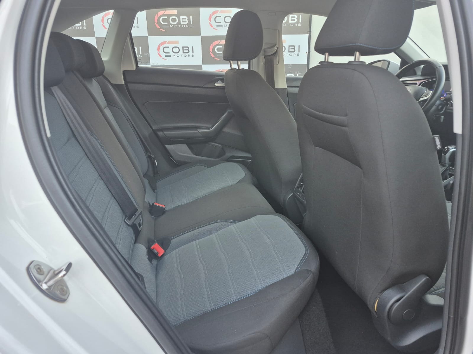 VOLKSWAGEN Nivus Comfortline 1.0 12v TSi 2023 - miniatura 9