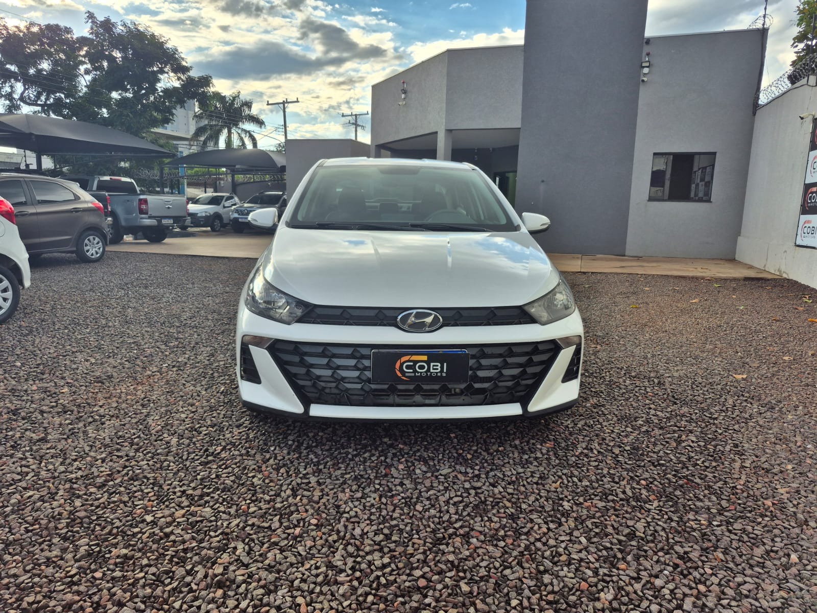 HYUNDAI HB20S Comfort 1.0T 12v 2024 - miniatura 2