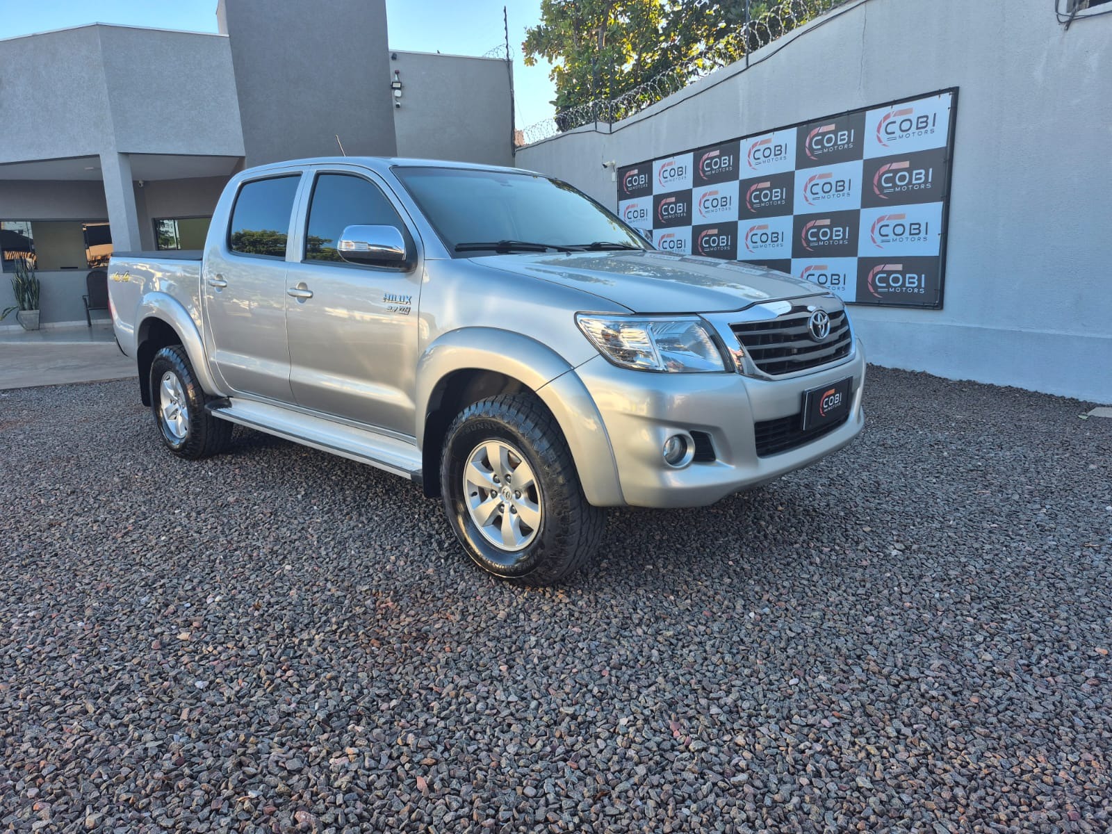 TOYOTA Hilux 2.7 16v 4x4 C.D. 2015 - miniatura 3