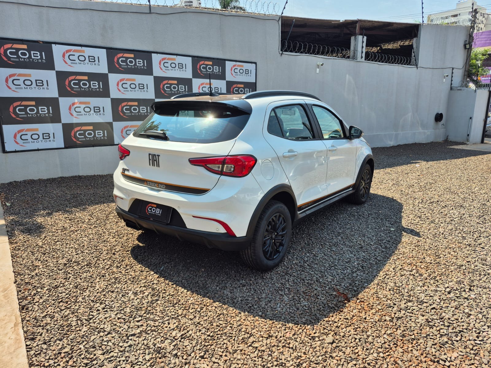 FIAT Argo Trekking 1.3 2023 - miniatura 5