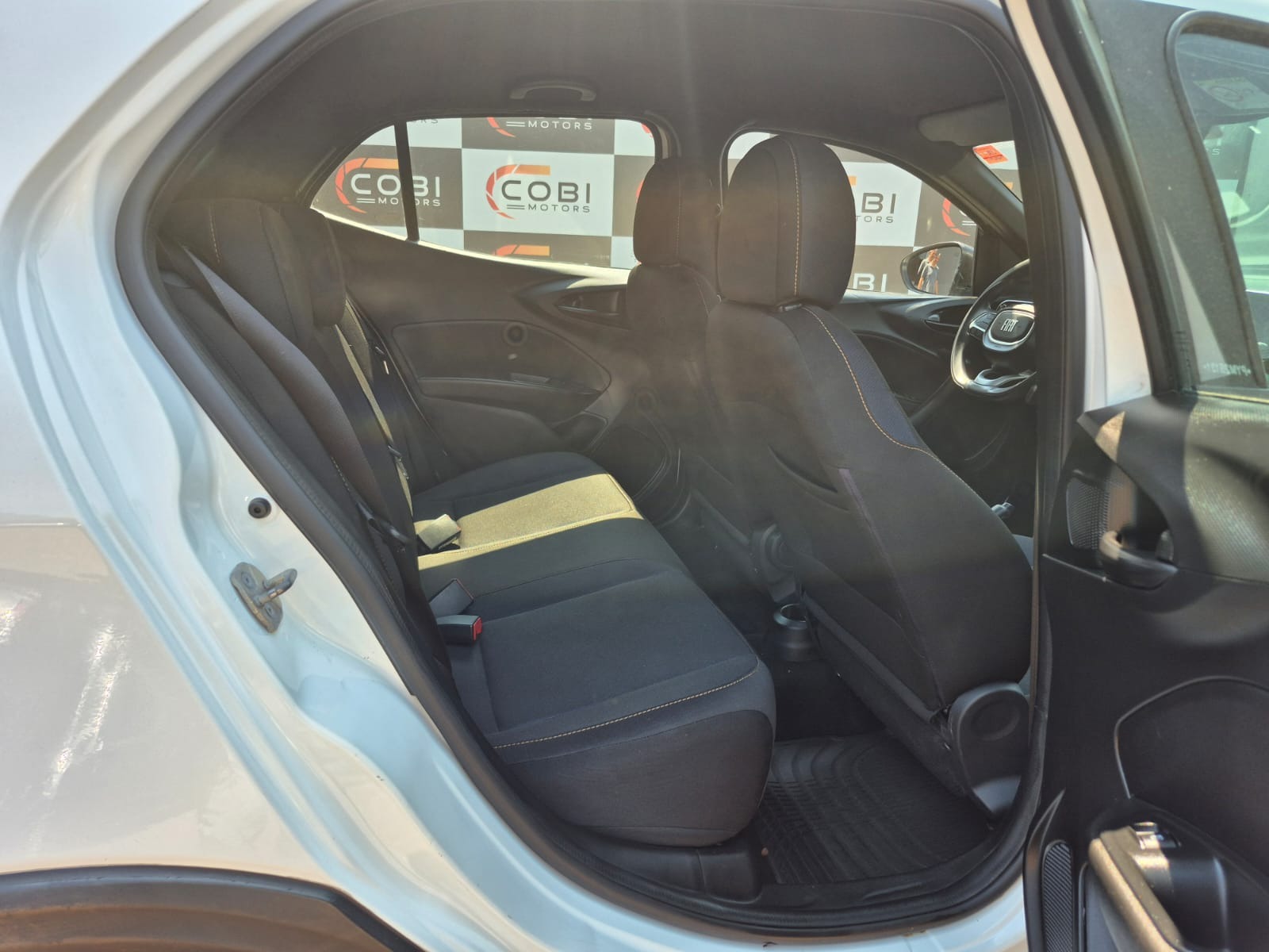 FIAT Argo Trekking 1.3 2023 - miniatura 9
