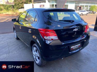 CHEVROLET Onix LS 1.0 2015 - miniatura 7
