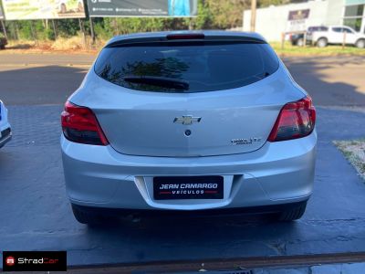 CHEVROLET Onix LTZ 1.4 2015 - miniatura 4