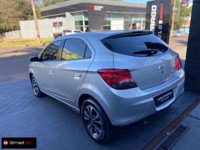 CHEVROLET Onix LTZ 1.4 2015 - miniatura 8
