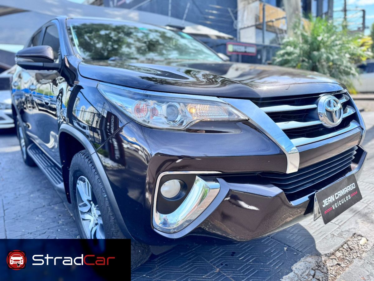 TOYOTA Hilux SW4 SRV 2.7 16v 2019 - miniatura 5