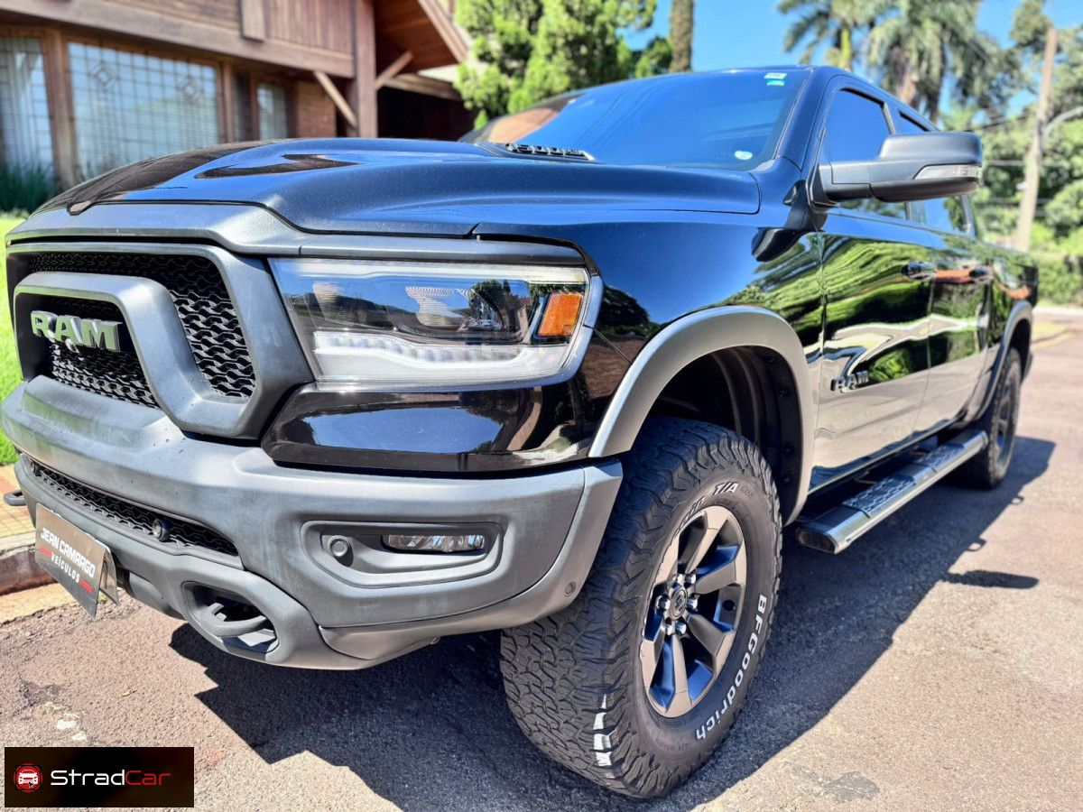 Vista principal de RAM 1500 Rebel 5.7 V8 4X4 C.D. 2022