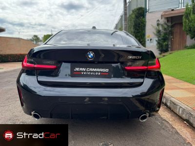 BMW 320i M Sport 2.0T 16v 2024 - miniatura 2