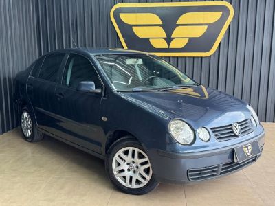 VOLKSWAGEN Polo Sedan Comfortline 1.6 2005