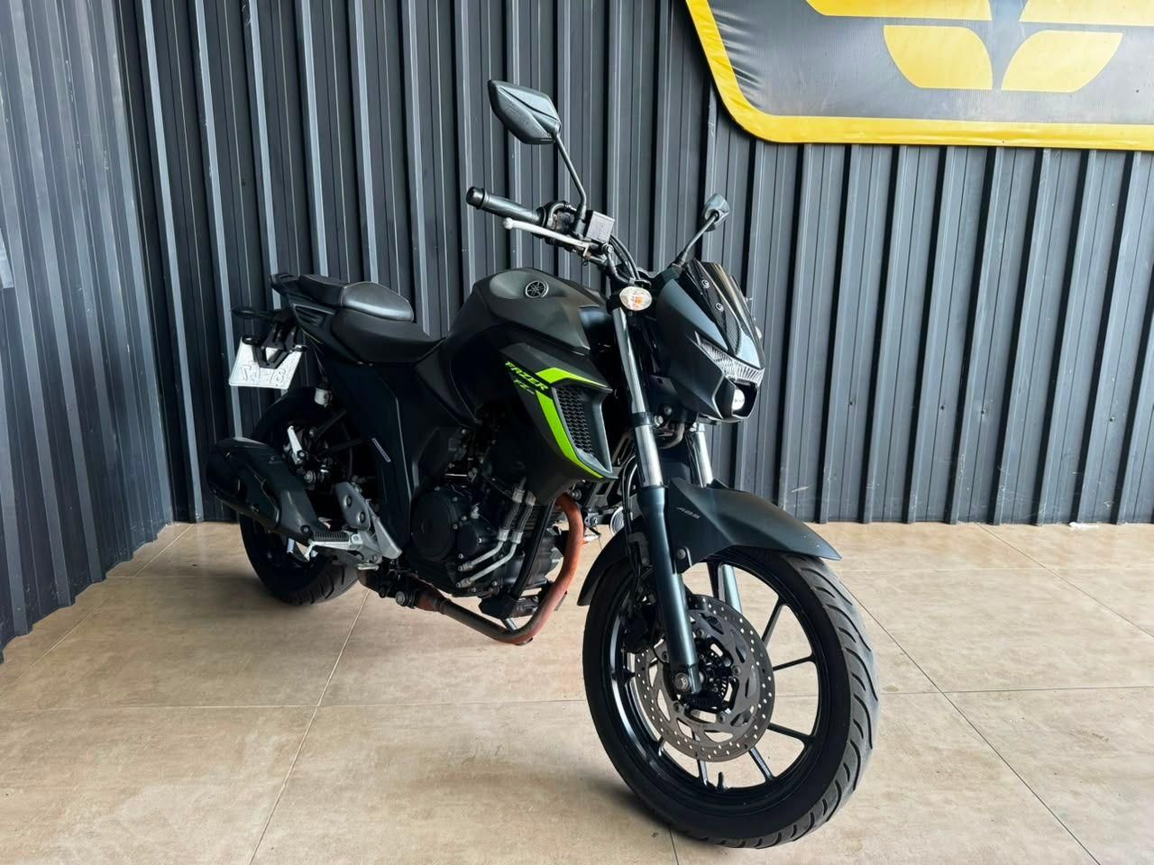 Vista principal de YAMAHA FZ25 250 Fazer 2024