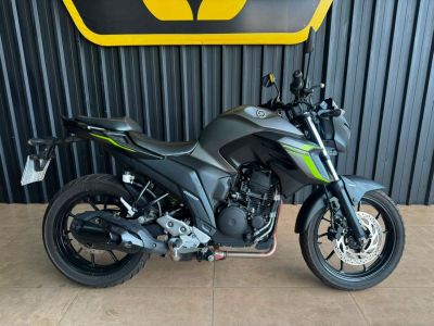 YAMAHA FZ25 250 Fazer 2024 - miniatura 4