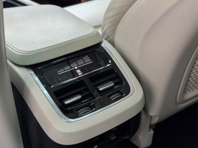 VOLVO XC90 T-6 Momentum 2.0T 16v AWD 2016 - miniatura 19