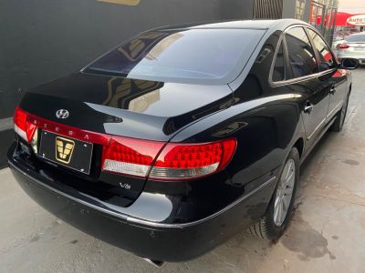 HYUNDAI Azera GLS 3.3 V6 24v 2009 - miniatura 3