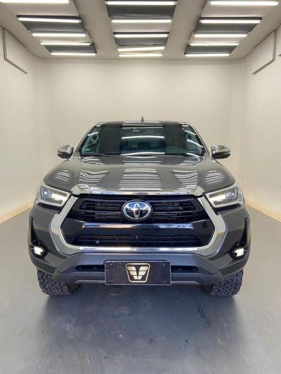 TOYOTA Hilux SRX D4-D 2.8TDi 16v 4X4 C.D. 2022 - miniatura 2