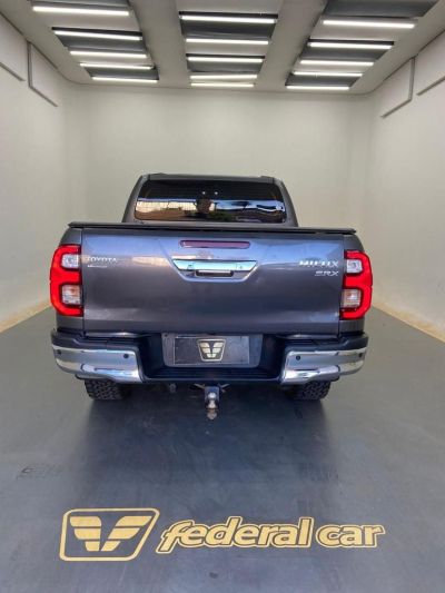 TOYOTA Hilux SRX D4-D 2.8TDi 16v 4X4 C.D. 2022 - miniatura 5