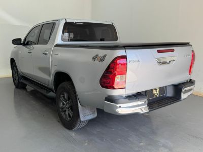 TOYOTA Hilux SR D4-D 2.8TDi 16v 4X4 C.D. 2022 - miniatura 6