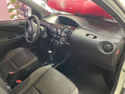 TOYOTA Etios Sedan X Plus 1.5 16v 2019 - miniatura 8