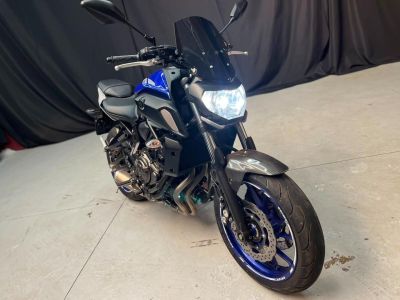 YAMAHA MT -07 689 2022 - miniatura 2