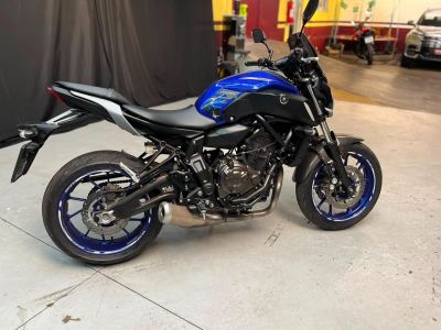 YAMAHA MT -07 689 2022 - miniatura 11