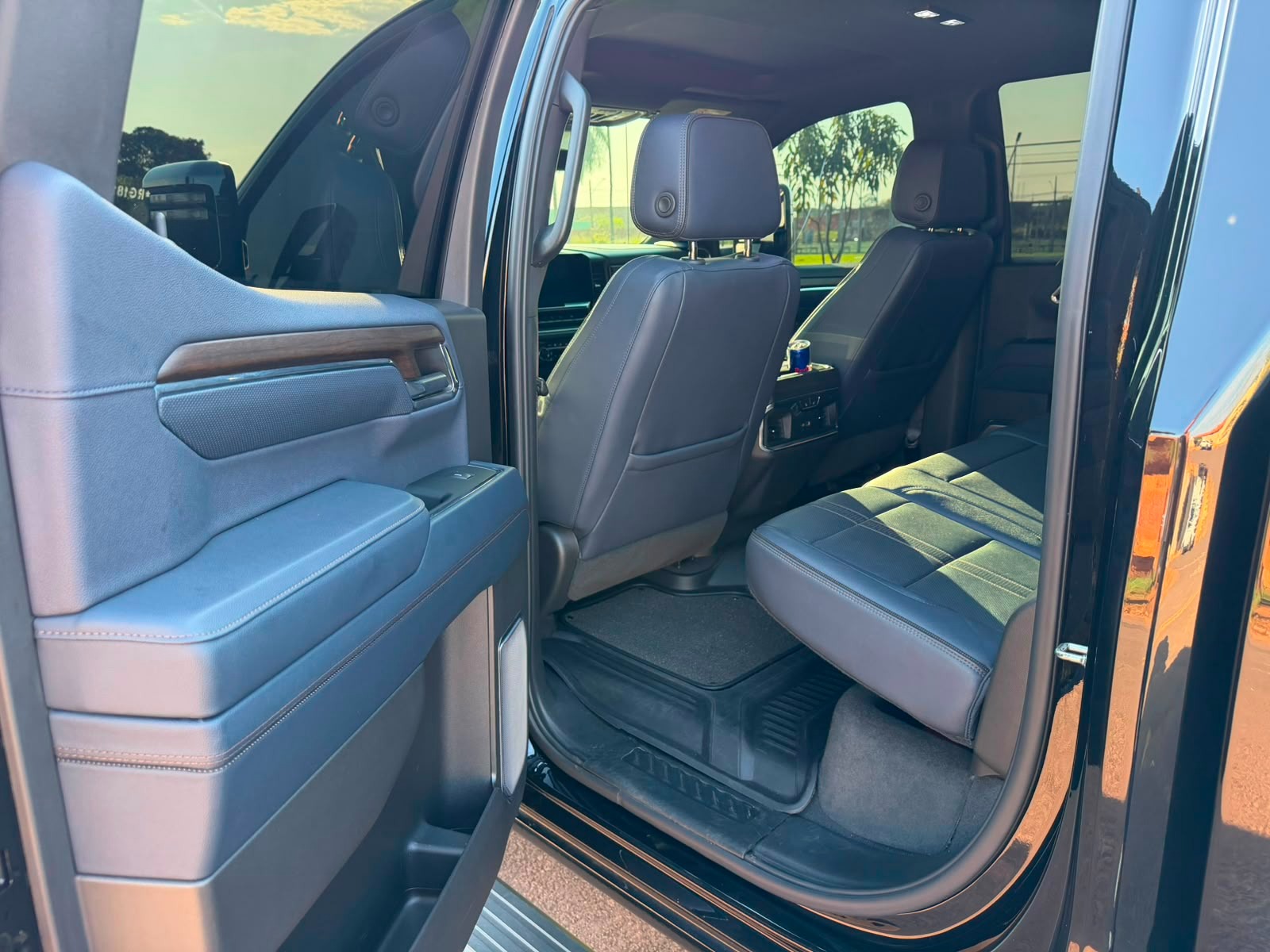 CHEVROLET Silverado 1500 High Country 5.3 V8 4x4 C.D. 2024 - miniatura 7