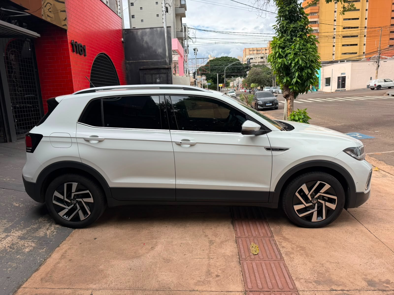 VOLKSWAGEN T-Cross Highline 1.4 16v TSi 2026 - miniatura 5