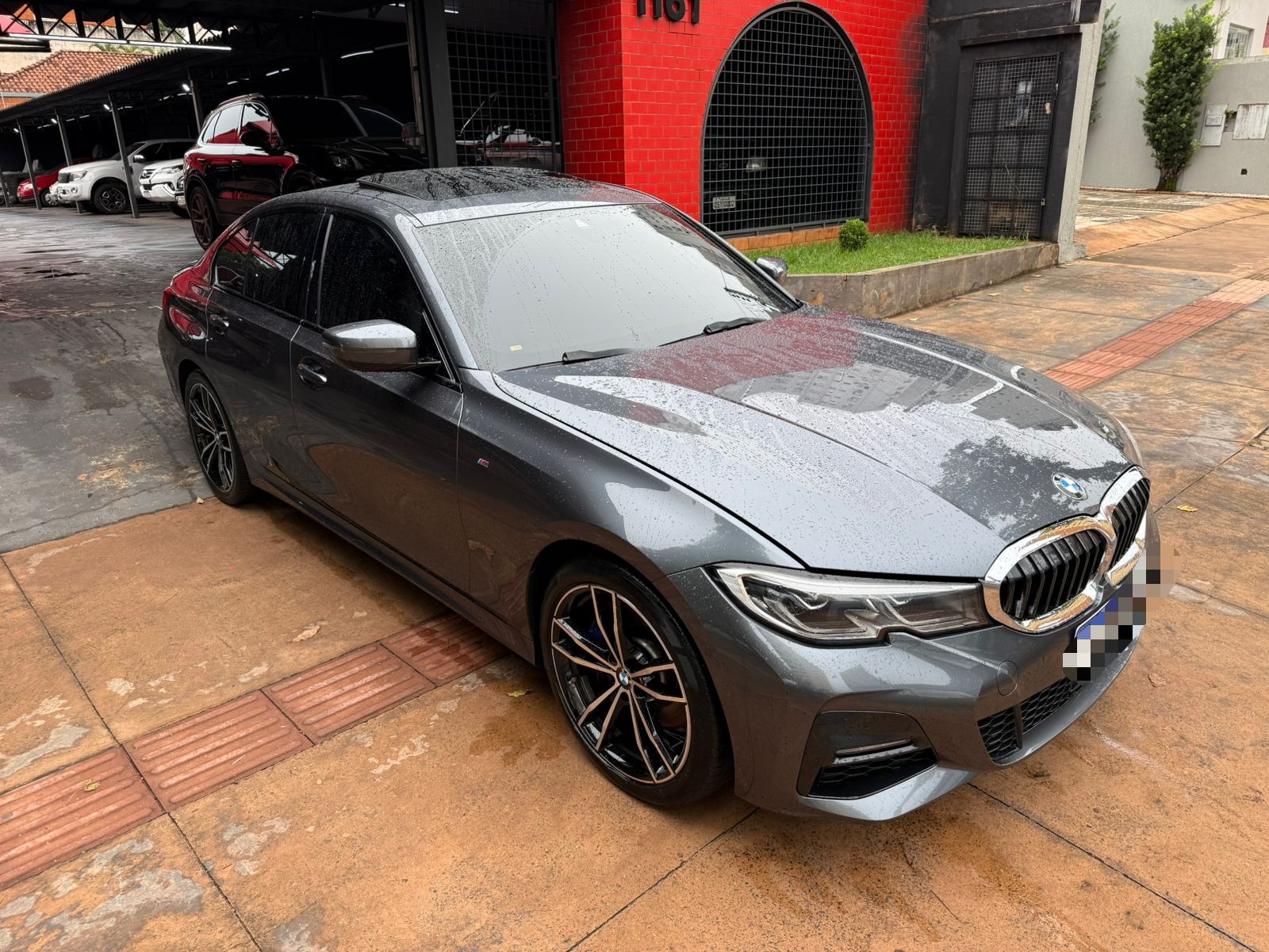 BMW 330e M Sport 2.0T 16v 2022 - miniatura 2