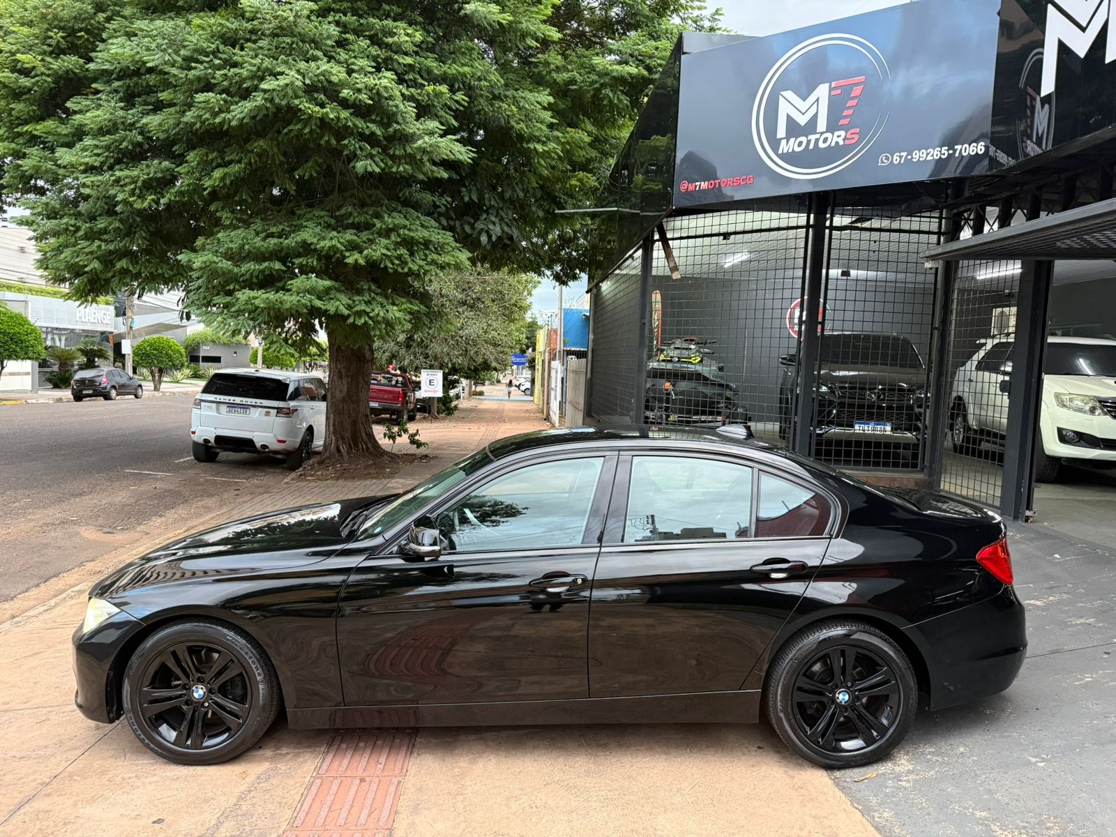 BMW 320i 2.0T 16v 2014 - miniatura 5
