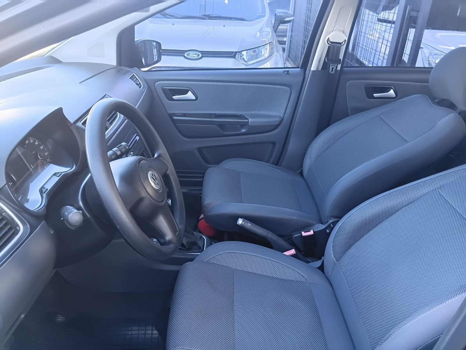 VOLKSWAGEN Fox 1.0 4p. 2011 - miniatura 12