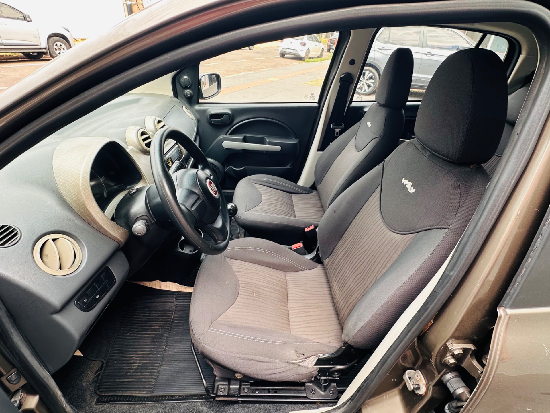 FIAT Uno Way 1.0 4p. 2013 - miniatura 9