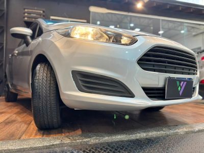 FORD Fiesta Hatch S 1.5 16v 2014 - miniatura 3