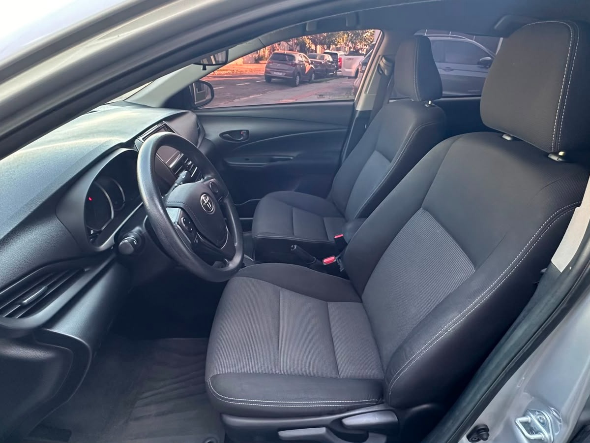 TOYOTA Yaris XL 1.5 16v 2023 - miniatura 6
