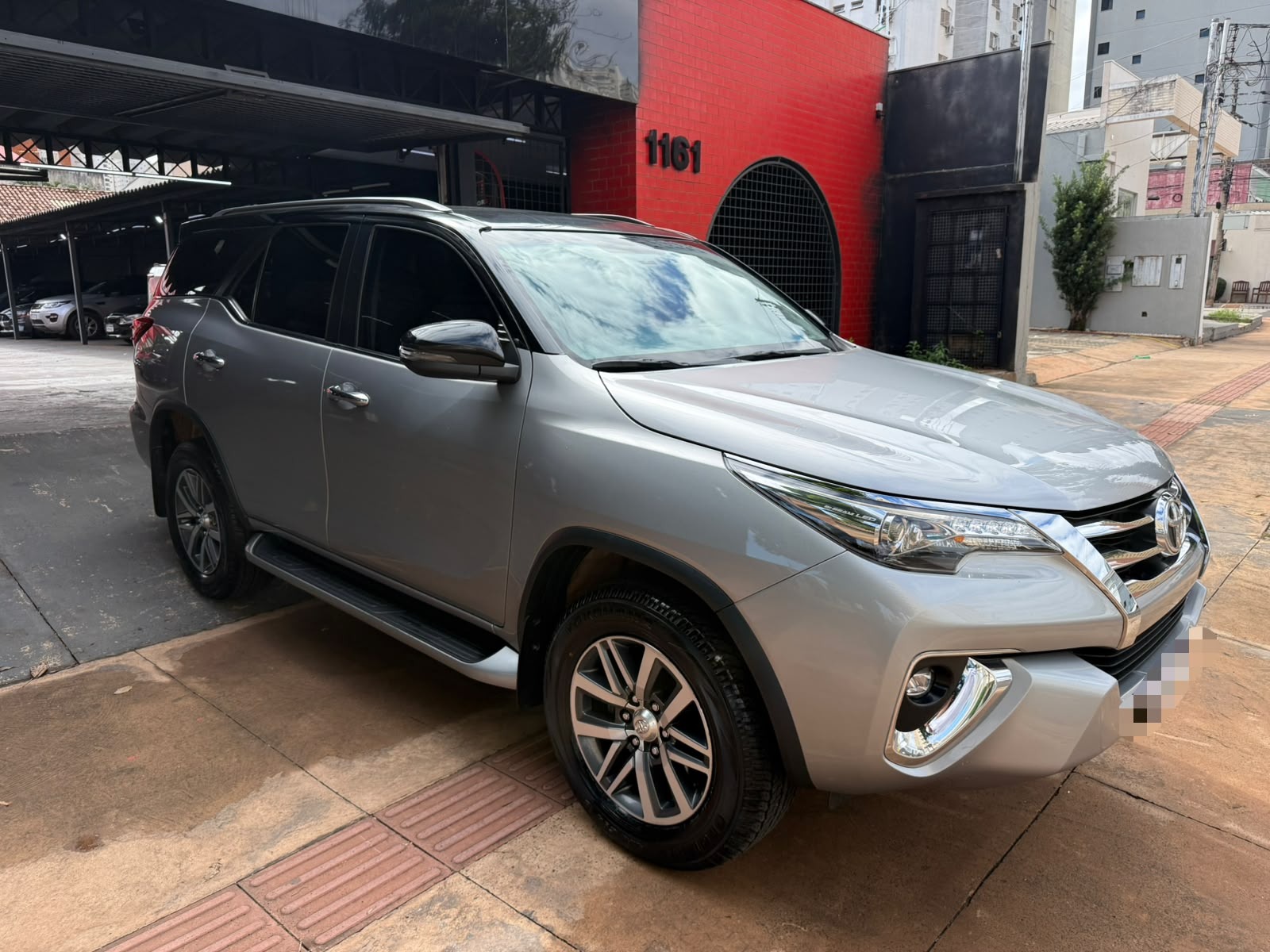 TOYOTA Hilux SW4 SRX D4-D 2.8TDi 16v 4x4 2019 - miniatura 2