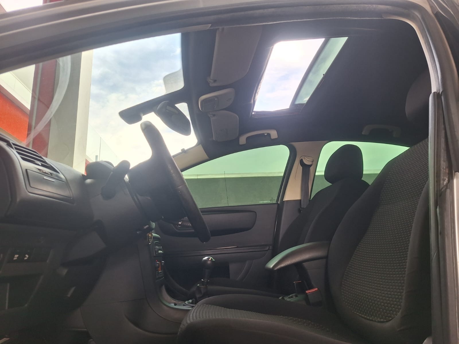 CITROEN C4 Hatch Exclusive Sport Solaris 2.0 16v 2012 - miniatura 11