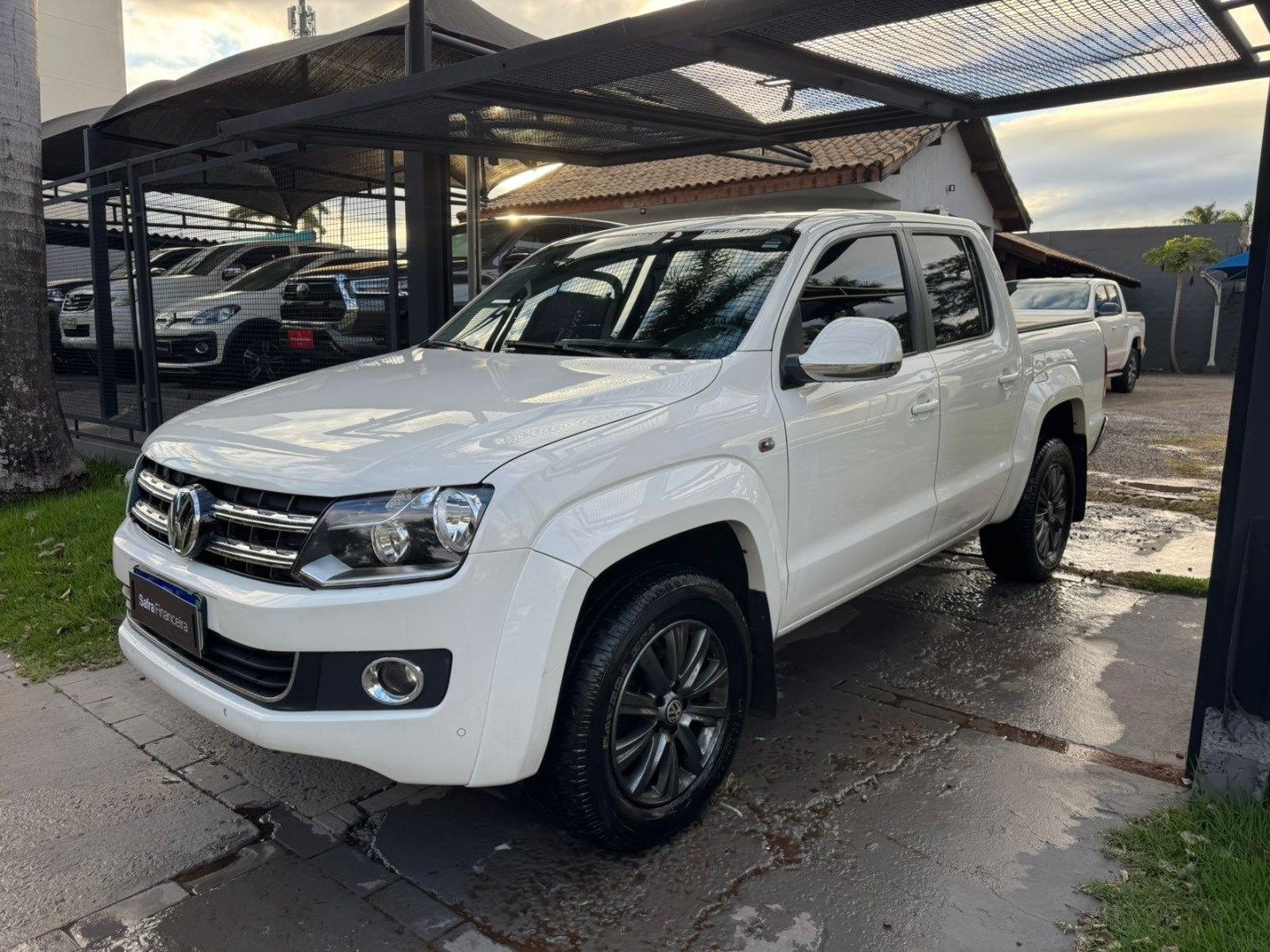 Vista principal de VOLKSWAGEN Amarok Highline 2.0TDi 16v 4x4 C.D. 2016
