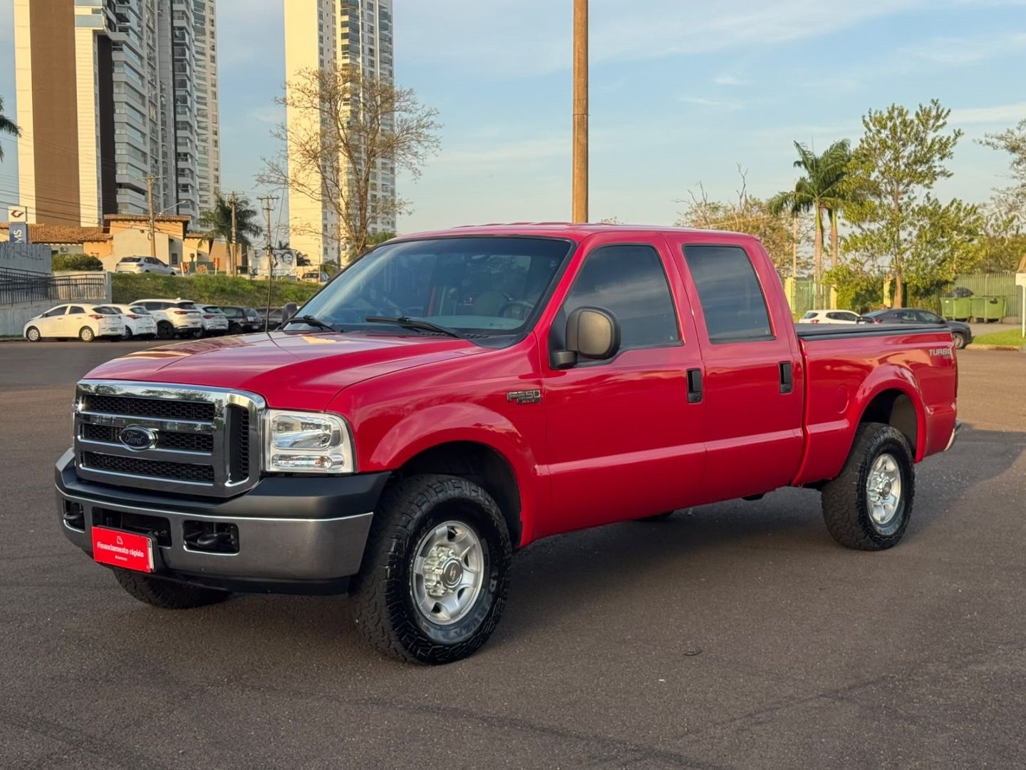 Vista principal de FORD F250 XLT 4.2TD 18v C.D. 2004