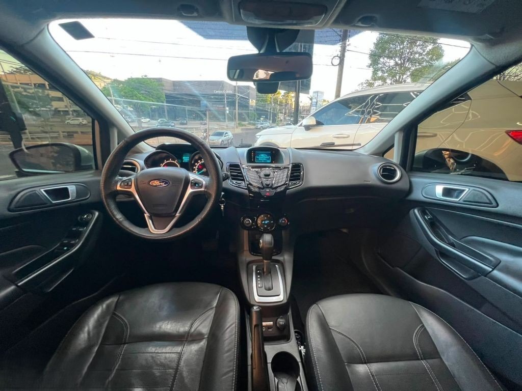 FORD Fiesta Hatch Titanium 1.6 16v PowerShift 2014 - miniatura 6