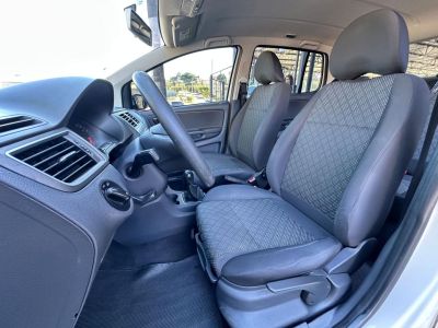 VOLKSWAGEN Fox Trendline 1.0 12v 4p. 2017 - miniatura 9