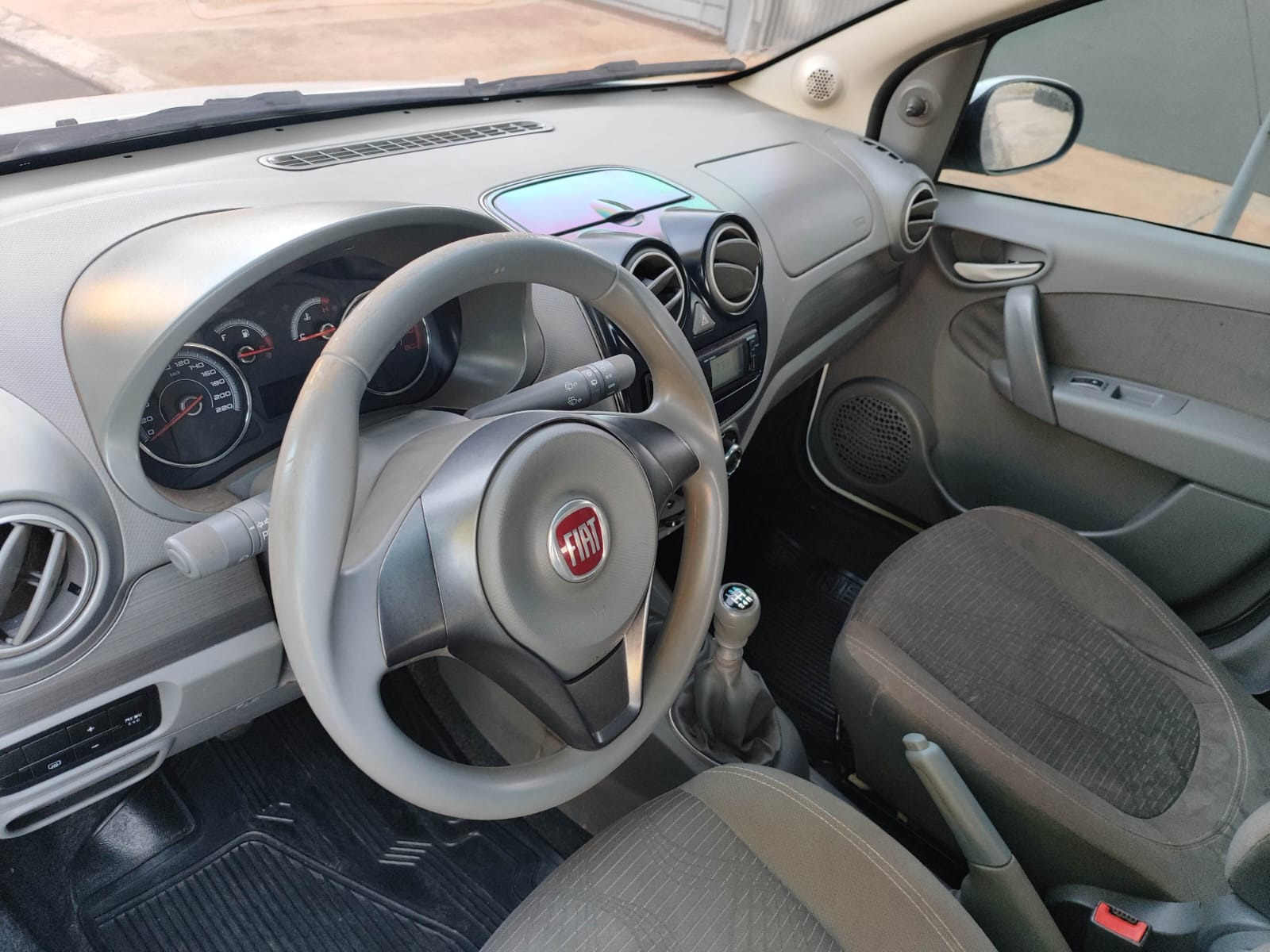 FIAT Palio Attractive 1.0 4p. 2016 - miniatura 5