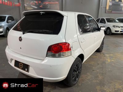 FIAT Palio ELX 1.4 4p. 2009 - miniatura 4