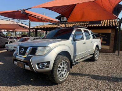 NISSAN Frontier SL 2.5TDi 16v 4x4 C.D. 2014