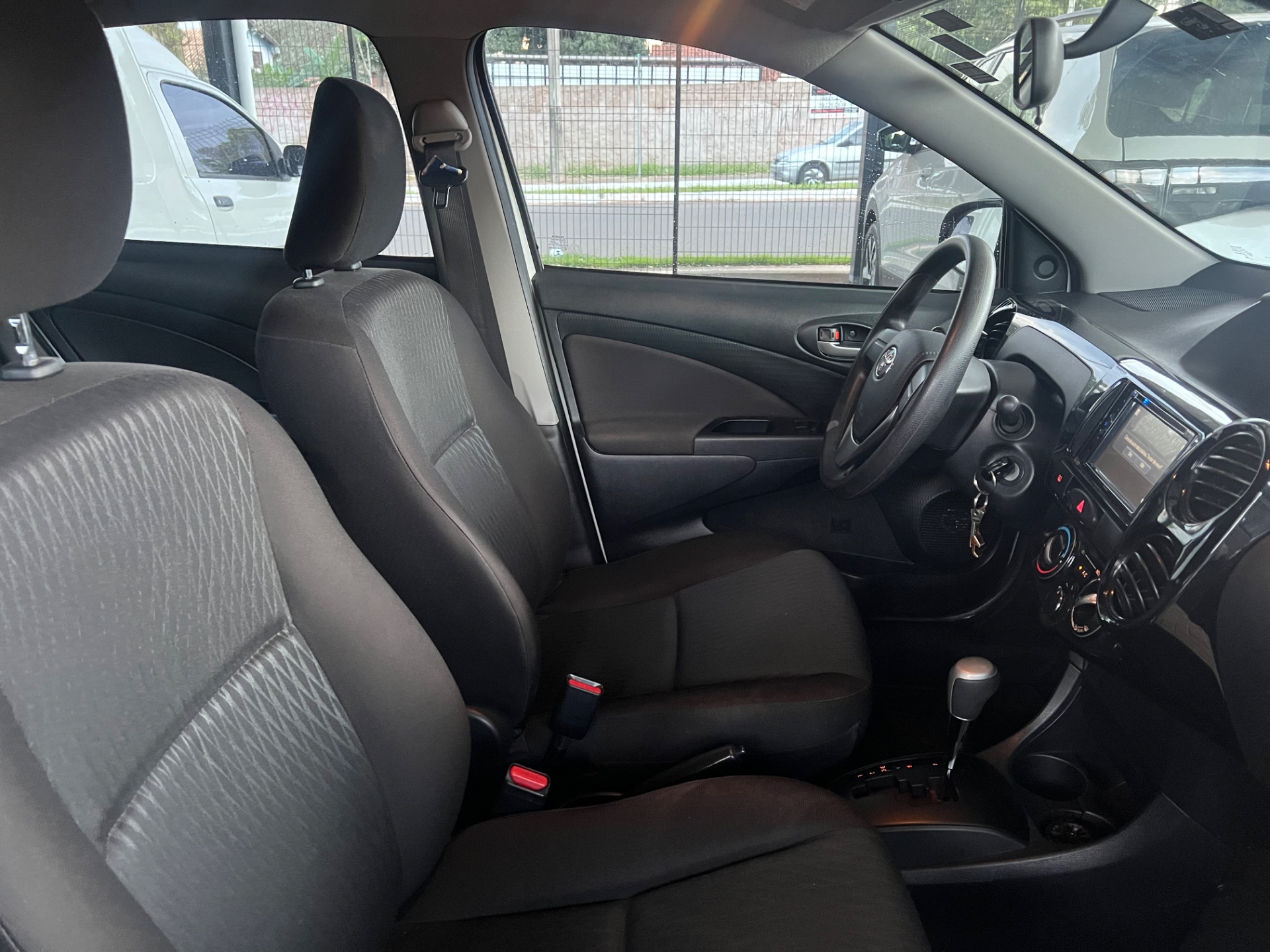 TOYOTA Etios Sedan X Plus 1.5 16v 2020 - miniatura 13