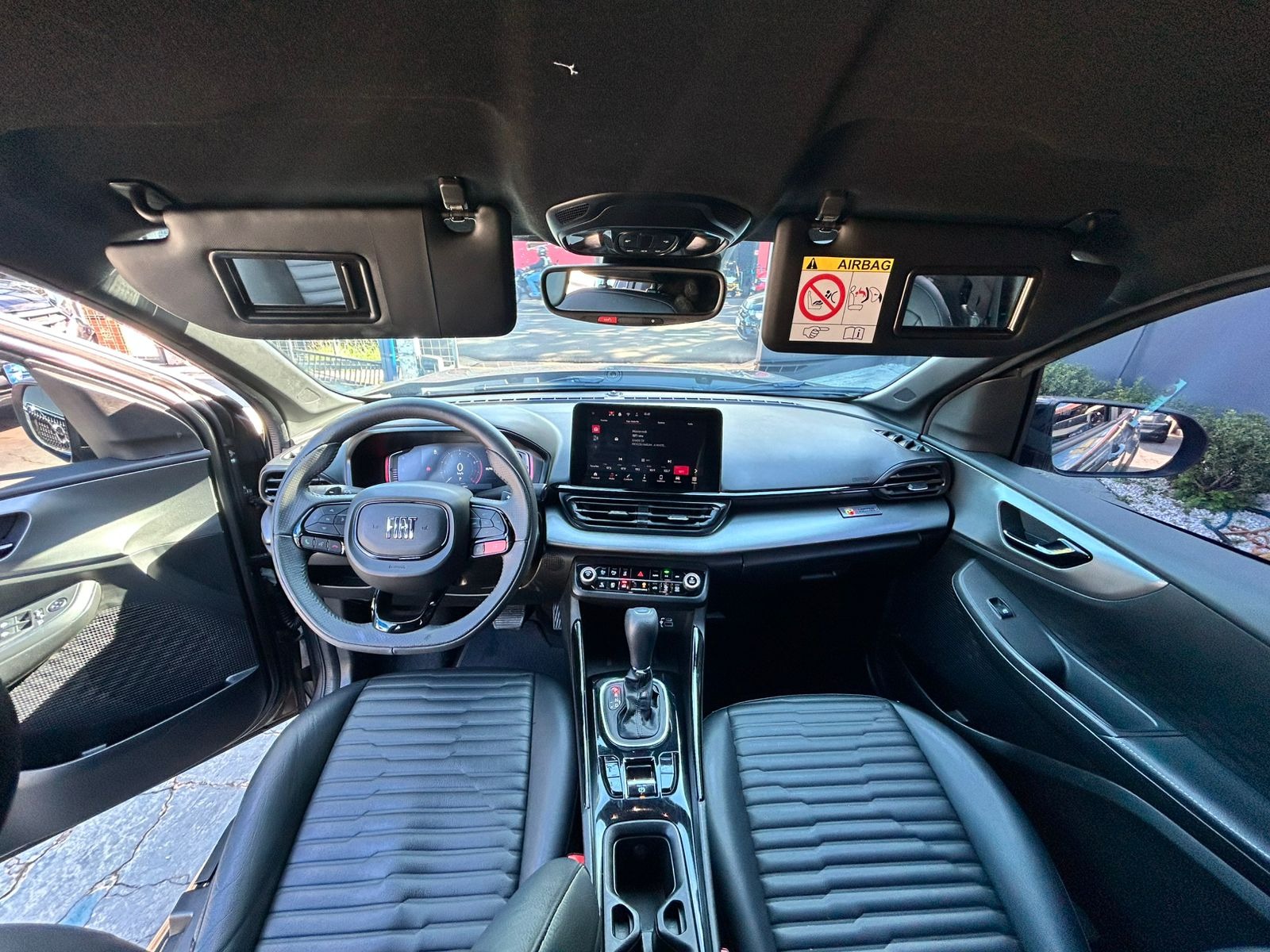 FIAT Fastback Limited Edition 1.3T 16v 2023 - miniatura 2